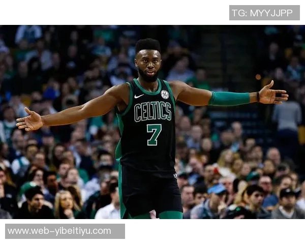 杰伦布朗称赞蒂尔曼表现出色末节发挥堪称现象级的全能球员 杰伦布朗称赞蒂尔曼表现出色末节发挥堪称现象级的全能球员