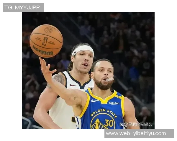 库里谈背靠背赛程挑战称球队在与掘金的较量中展现拼搏精神