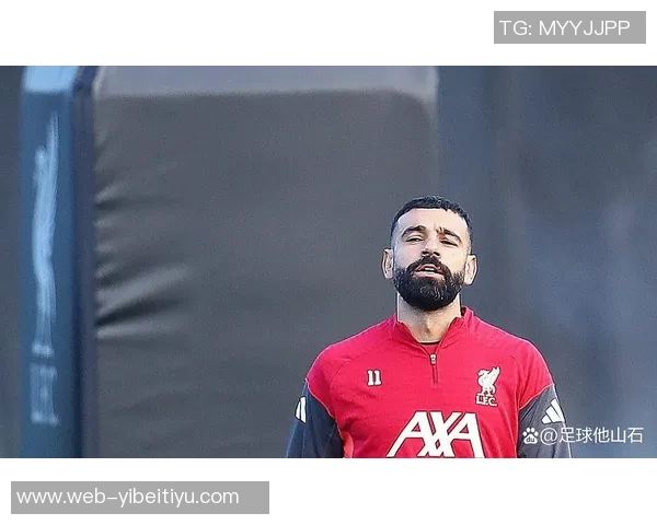 前埃及国脚怒怼卡拉格：萨拉赫独撑埃及难怪C罗不屑梅西反击你